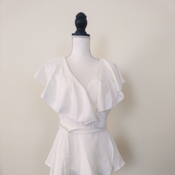 Chiffon wrap blouse with flutter yoke size M - Picture 2 of 5